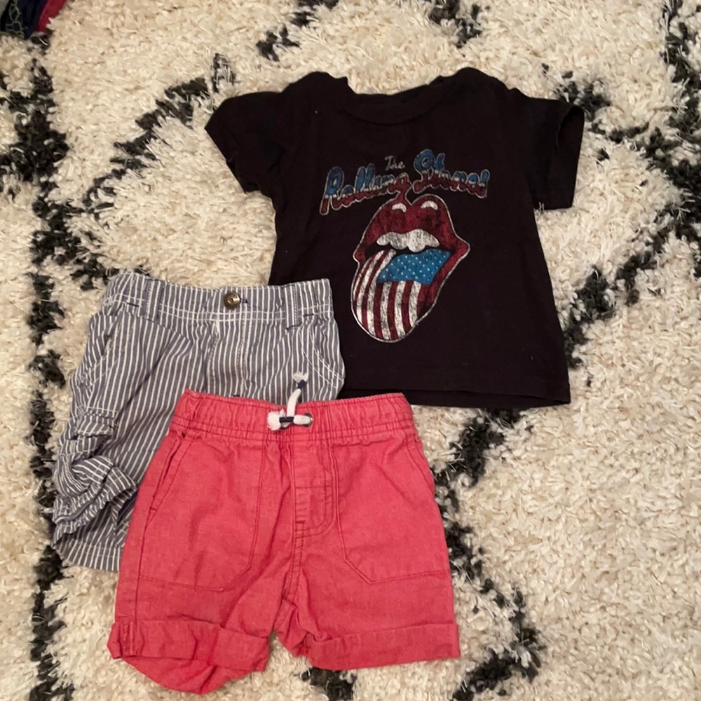 3 piece bundle 2 shorts 1 Rolling Stones band T